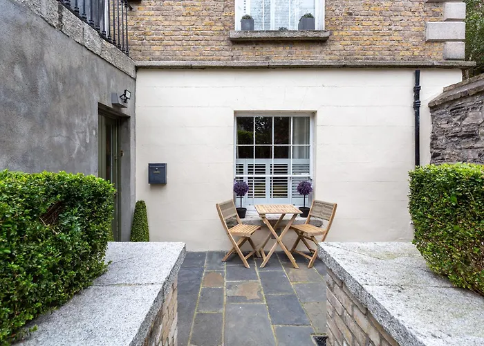 Spectacular 2 Bedroom Apartment With Sunny Garden & Terrace Dublin